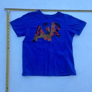 Nike Youth Large Shirt